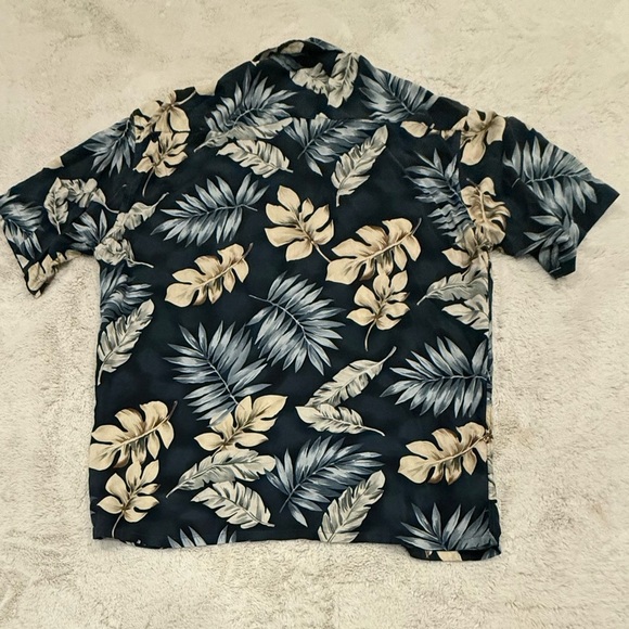 Campia Men's Hawaiian Shirt - Dark Teal with Beige & Gray Leaf Print Large - Picture 2 of 3